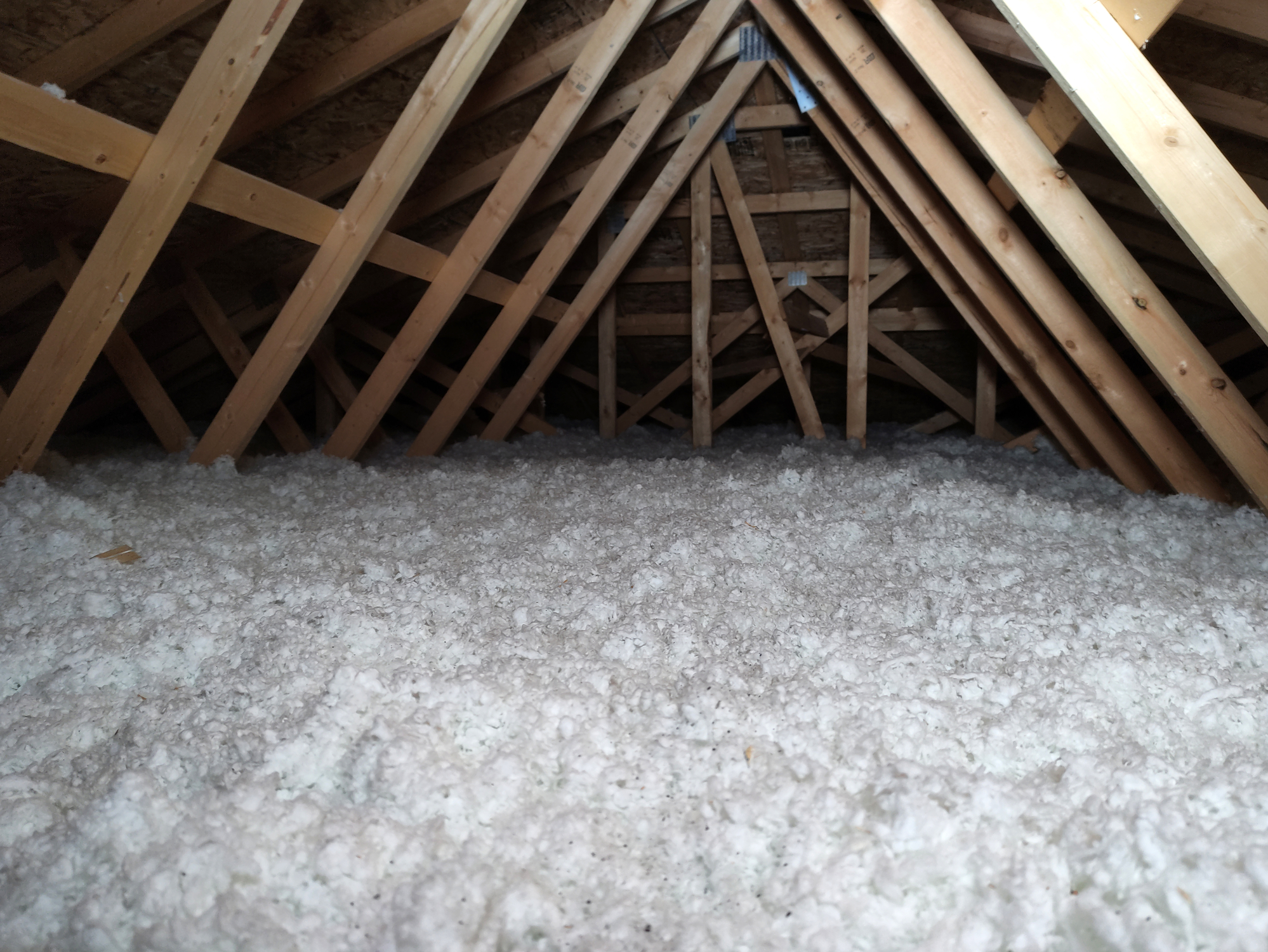 Does Insulating Attic Keep Homes Cooler?